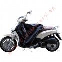 CUBRE PIERNAS TUCANO URBANO R081 - Piaggio Beverly 125/300/350 (2010 - ) y Beverly Sport Touring