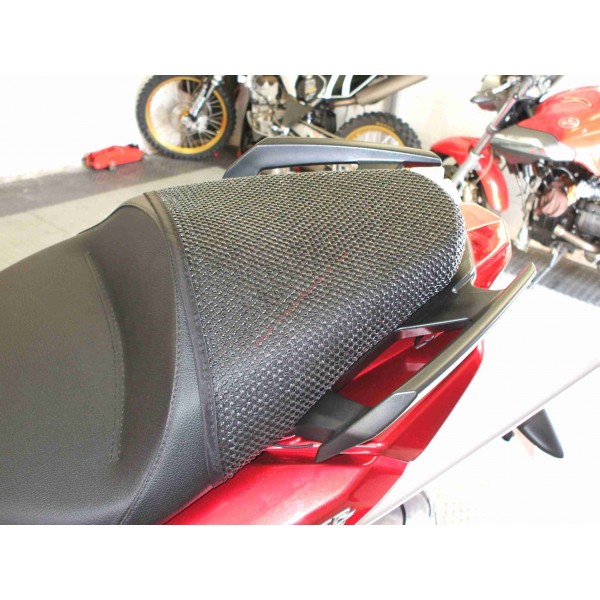 Malla antideslizante Triboseat para Aprilia Shiver 750 (2008-2016) 