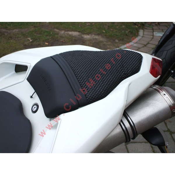 Malla antideslizante Triboseat para Ducati Streetfighter (2009-2015)