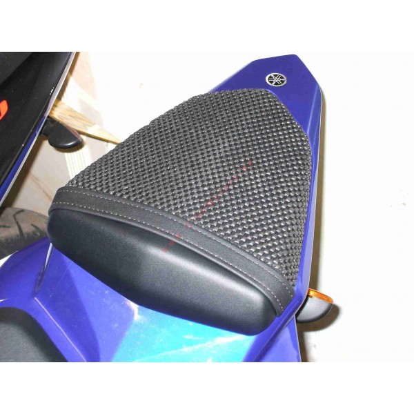 Malla antideslizante Triboseat para Yamaha YZF R6 (2006-2016)