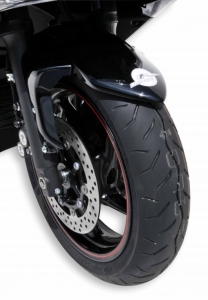 Guardabarros delantero...