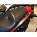 Malla antideslizante Triboseat para Honda NC 750 S (2014 - 2018) 