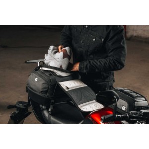 Legend Gear bolsa trasera LR4 Negro. 18-25 l.