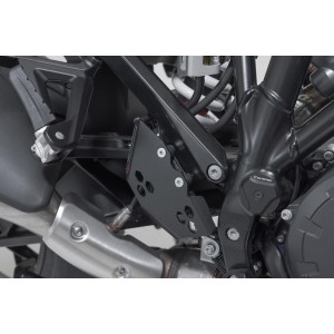 Protector para las bombas de freno Negro. KTM 1290 Super Adventure (21-).