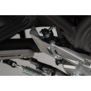 Protección para bomba de freno Plateado. Modelos Yamaha Ténéré 700 (19-).