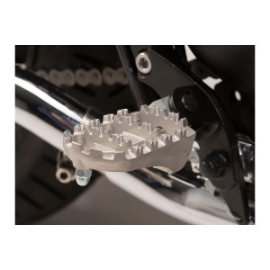 Kit reposapiés ION Triumph Bonneville/T100 (04-16), Scrambler (05-).
