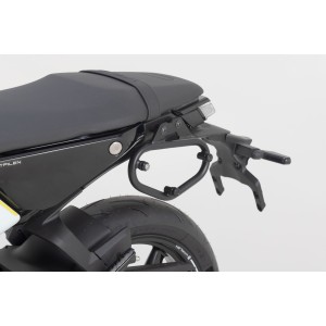 SLC soporte lateral izquierdo Husqvarna Svartpilen/Vitpilen 401 (23-).