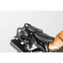 QUICK-LOCK EVO Soporte lateral siluetado Negro. Suzuki GSX 1300 R Hayabusa (08-20).
