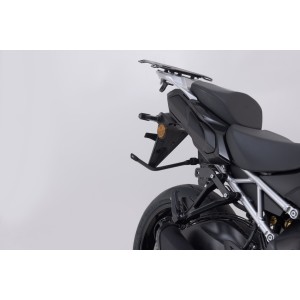 Soporte lateral PRO Negro. Suzuki GSX-S1000GX (23-).