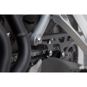 Protector de cadena Negro. Triumph Tiger 900/ GT/ Rally/ Pro.