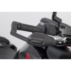 Protectores de maneta con deflector de aire Negro. Honda CB750 Hornet (22-).