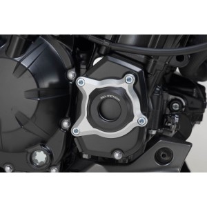 Protector de la tapa para la carcasa del motor Negro/Plateado. Modelos Kawasaki Z900 (16-).