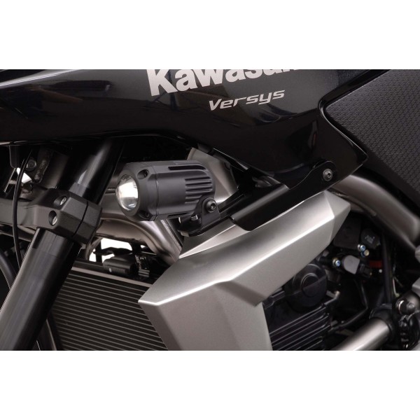 Soporte para luces Negro. Kawasaki Versys 650 (09-14).