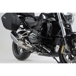 Protecciones laterales de motor Negro. BMW R1200R / R1200RS (14-18).