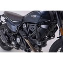 Protecciones laterales de motor Negro. Scrambler Nightshift/ Full Throttle (23-).