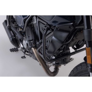 Protecciones laterales de motor Negro. Scrambler Nightshift/ Full Throttle (23-).