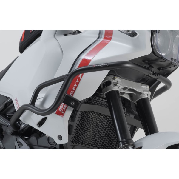 Protecciones laterales de motor Negro. Ducati DesertX (22-).