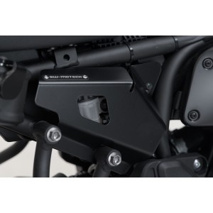 Protezione serbatoio liquido dei freni Negro. Yamaha XSR700 (15-) / XT (19-).