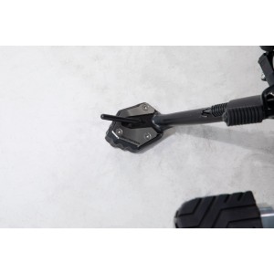 Extension para caballete lateral Negro/Plateado. Yamaha Tracer 9 (20-).