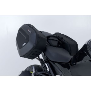 Juego de alforjas PRO BLAZE H Negro. Kawasaki Z900 (16-).