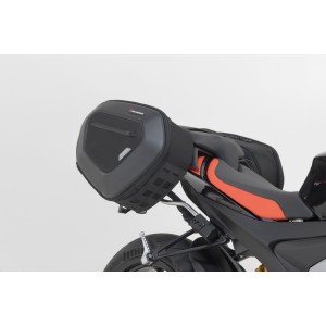 Set de sacoches latérales PRO BLAZE H Negro. Aprilia RS 660 Extrema (23-).