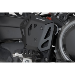 Protección para bomba de freno Negro. Harley-Davidson Pan America (21-).