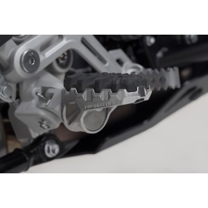 Kit reposapiés EVO Modelos Triumph Tiger 1200 (22-).