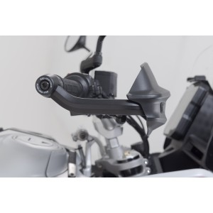 Kit de protectores de manos Adventure Negro. Ducati DesertX / Rally, CFMoto 800MT-X.