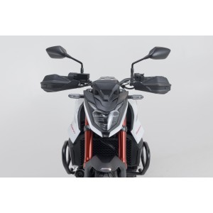 Kit de protectores de manos Adventure Negro. Honda CB750 Hornet (22-).