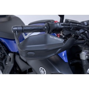 Kit de protectores de manos Adventure Negro. Yamaha MT-07 (14-20).