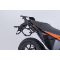 Soporte lateral derecho SLC KTM 125 End/ SMC R, 250 Adv, 390 Adv/ SMC R (25-).