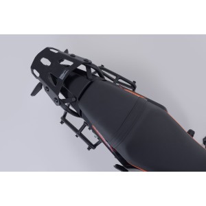 Soporte lateral derecho SLC KTM 125 End/ SMC R, 250 Adv, 390 Adv/ SMC R (25-).