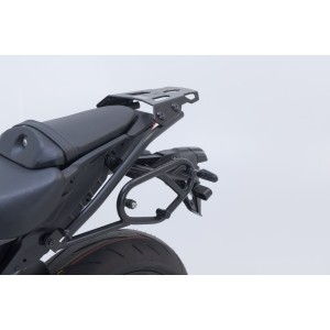 SLC soporte lateral izquierdo Yamaha MT-09 (23-).