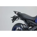 SLC soporte lateral derecha Yamaha MT-09 (20-).