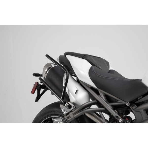 Separadores de 2 puntos para alforjas BLAZE Negro. Triumph Speed Triple S (18-).