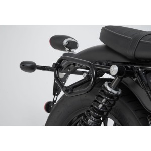Soporte lateral derecho SLC Moto Guzzi V9 Roamer/Bobber (15-).