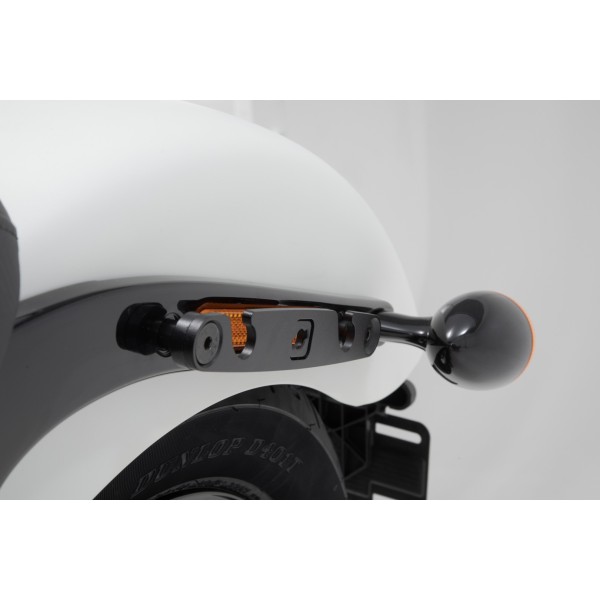 Soporte lateral SLH izquierdo LH2 Harley-Davidson Softtail Slim (17-). Para LH2.