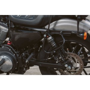 Soporte lateral izquierdo SLC Harley Sportster modelos (04-).