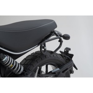 Soporte lateral izquierdo SLC Modelos Ducati Scrambler (18-).