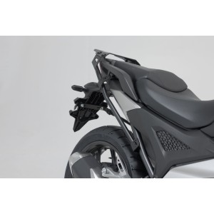 Soporte lateral PRO Negro. Honda NC750X/XD (20-).