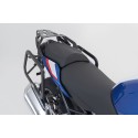 Soportes laterales EVO Negro. BMW R 1200 R/RS (14-18), R 1250 R/RS (18-).