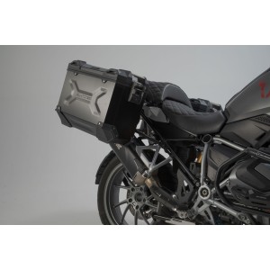 Sistema de maletas TRAX ADV + Akrapovic Negro. 45/37 l. BMW R 1250 GS/Adv/Rallye (18-).