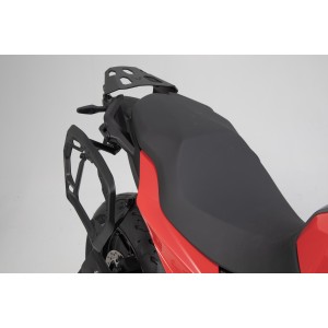 Soporte lateral PRO Negro. BMW F 900 R / XR (19-24).
