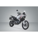 Soporte lateral PRO, modelo de EE. UU. Negro. Ducati DesertX (22-) / Rally (23-).