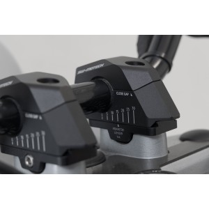 Acercador de manillar variable para Ø22 H-25mm. Colocación de 5/10/15/20/25/30 mm. Negro