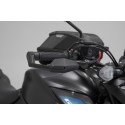 Protectores de maneta con deflector de aire Negro. Modelos Suzuki GSX-S.