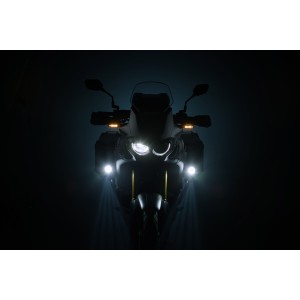 Kit de luces de carretera EVO Negro. Honda CB500X (18-), NX500 (23-).