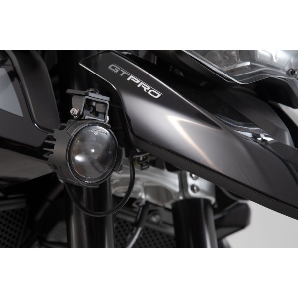 Soporte para luces Negro. Triumph Tiger 900/GT/Rally/Pro (19-23).