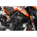 Protecciones laterales de motor Negro. KTM 125 (11-20) / 200 Duke (11-16).