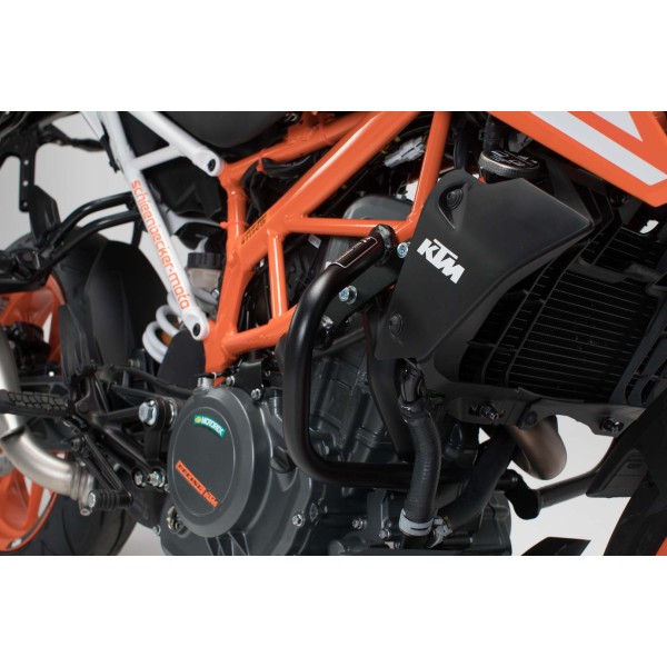 Protecciones laterales de motor Negro. KTM 390 Duke (13-20).